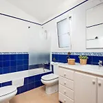 Vila By Escape *